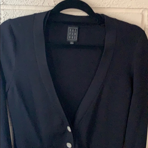 Sweater - Picture 3 of 3